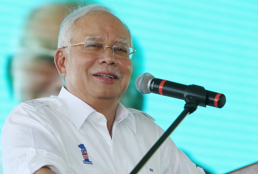 Prime Minister Datuk Seri Najib Razak today vowed that no segment of the community, including fishermen, would be left out of the National Transformation Programme (NTP). (NSTP/AMRAN HAMID)