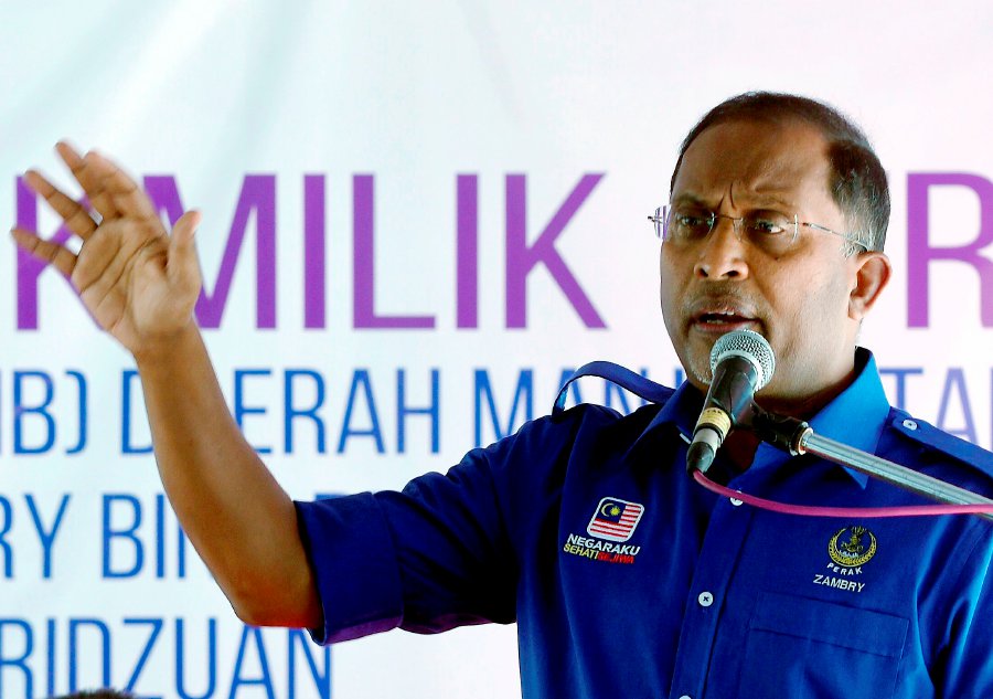 Perak Umno has hinted at throwing its support behind Datuk Seri Dr Ahmad Zahid Hamidi in his bid to be the party president this Saturday, according to its chairman Datuk Seri Dr Zambry Abd Kadir. File pix