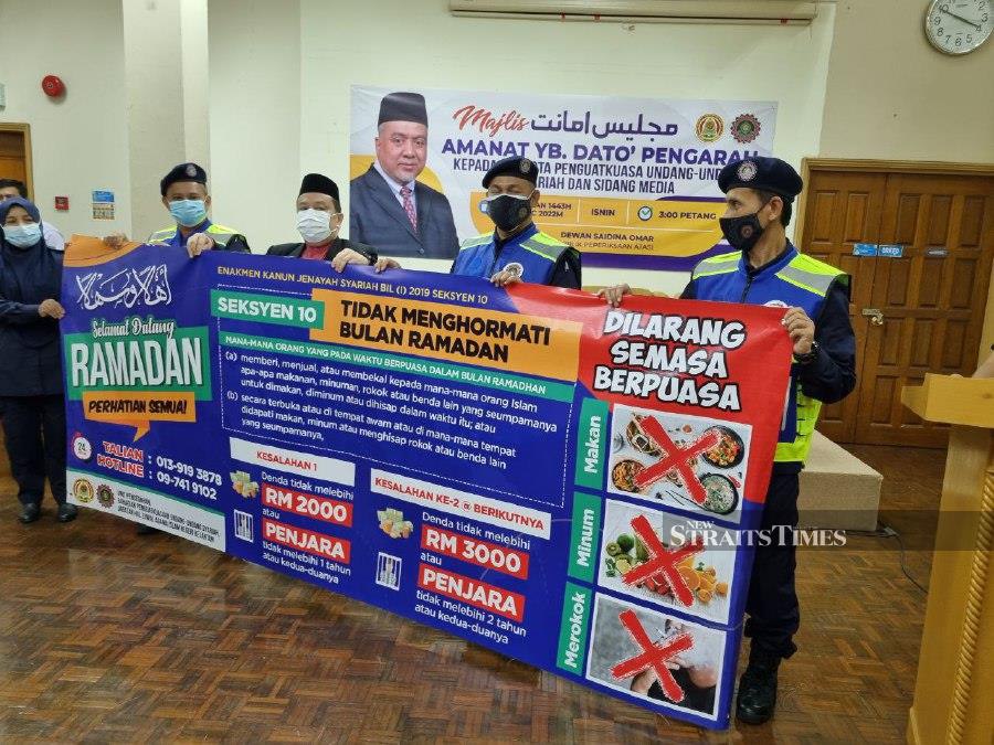 Kelantan religious authorities have identified at least 50 hotspot areas used by Muslims to “cheat” and eat during the fasting hours of the holy month of Ramadan. -NSTP/SHARIFAH MAHSINAH ABDULLAH