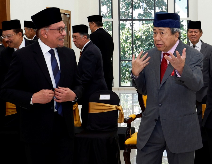 Selangor Sultan Wants All States To Be Official MKI Members | New ...