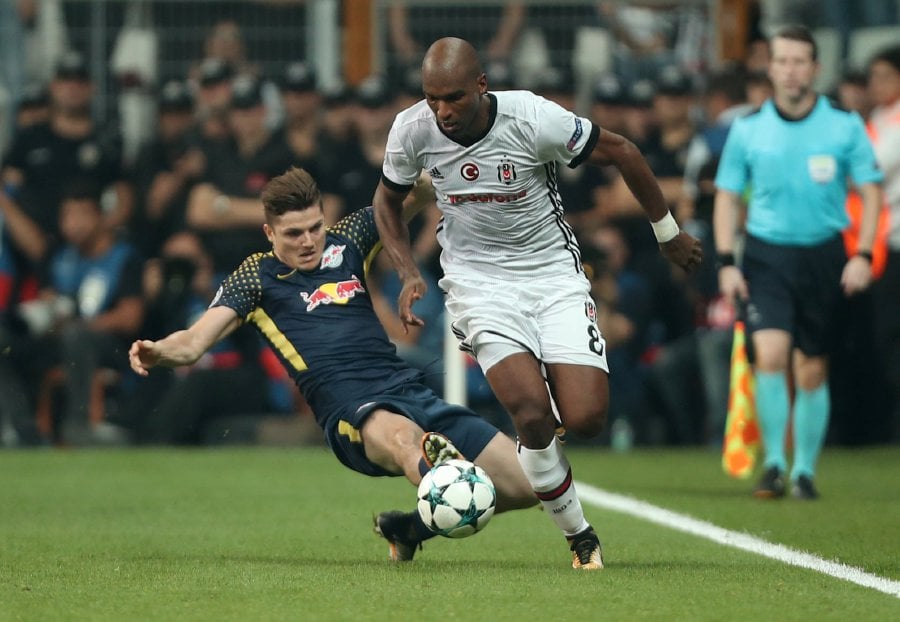 Besiktas bate RB Leipzig com gol de Talisca e lidera grupo; Porto atropela  Monaco