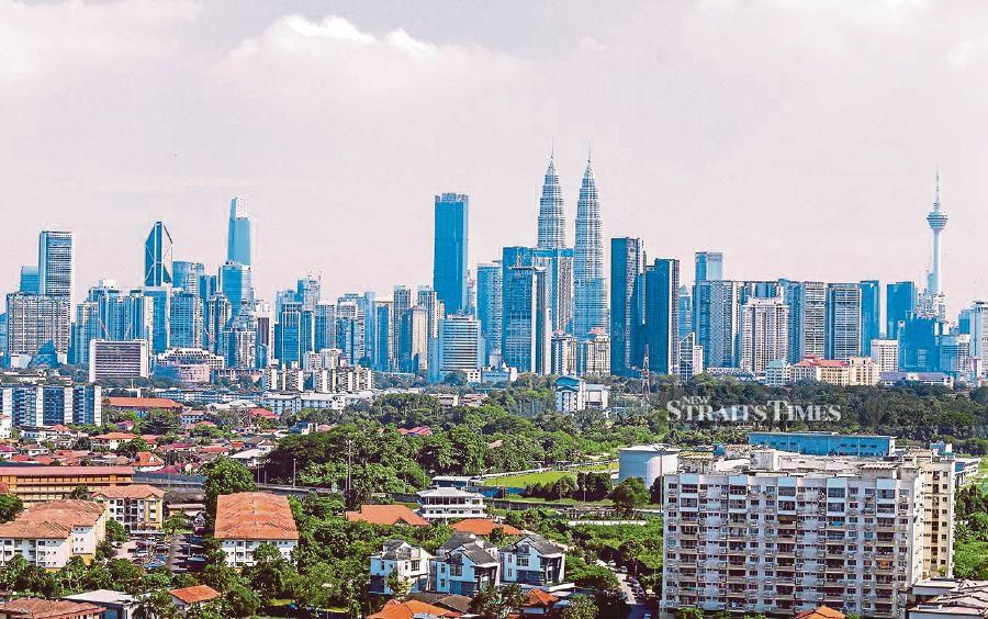 Six states continued to contribute more than two-thirds to the country’s RM1.6 trillion gross domestic product (GDP) in 2023, namely Selangor, Kuala Lumpur, Johor, Sarawak, Pulau Pinang and Sabah. NSTP/MUHD ZAABA ZAKERIA.