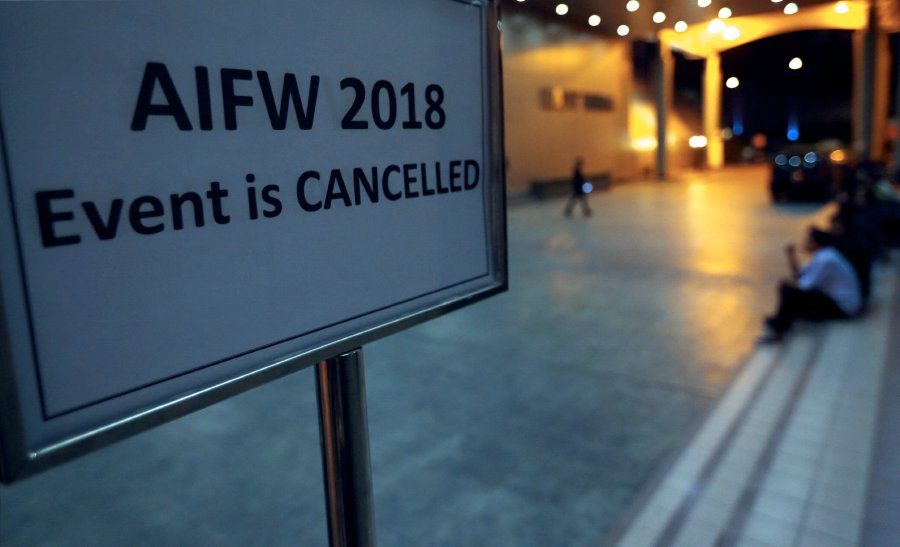 The last minute cancellation of the 2018 Asia Islamic Fashion Week (AIFW) gala opening was allegedly due to the organiser's failure to pay for the rental of the venue at the Matrade Exhibition and Convention Centre (MECC). (NSTP/MOHAMAD SHAHRIL BADRI SAALI)