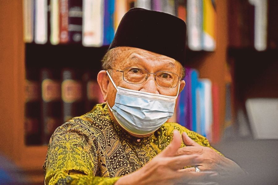  Tan Sri Dr Rais Yatim