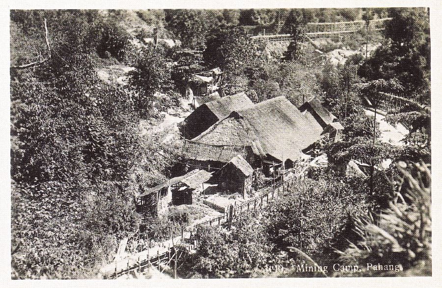 The Raub mining camp in the 1920s. PIX COURTESY OF ALAN TEH LEAM SENG 