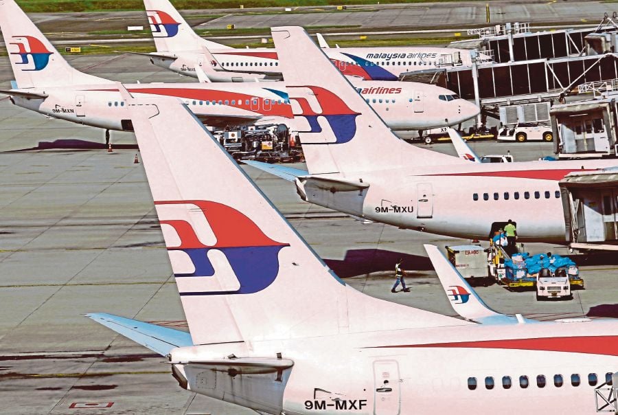 Malaysia Airlines Bhd has suggested that it will be flexible in regards to boarding pass usage on mobile devices. NSTP/AHMAD IRHAM MOHD NOOR.