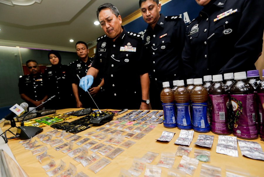 Couple Nabbed For Selling Drug-laced Drinks [nsttv] 