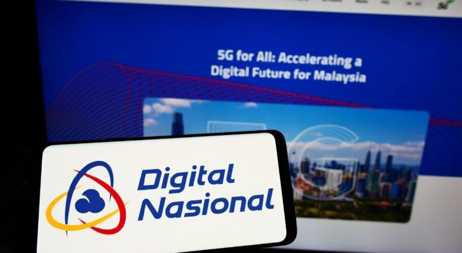  Digital Nasional Bhd today said it will only be able to complete share subscription agreements with four telcos by end of June.