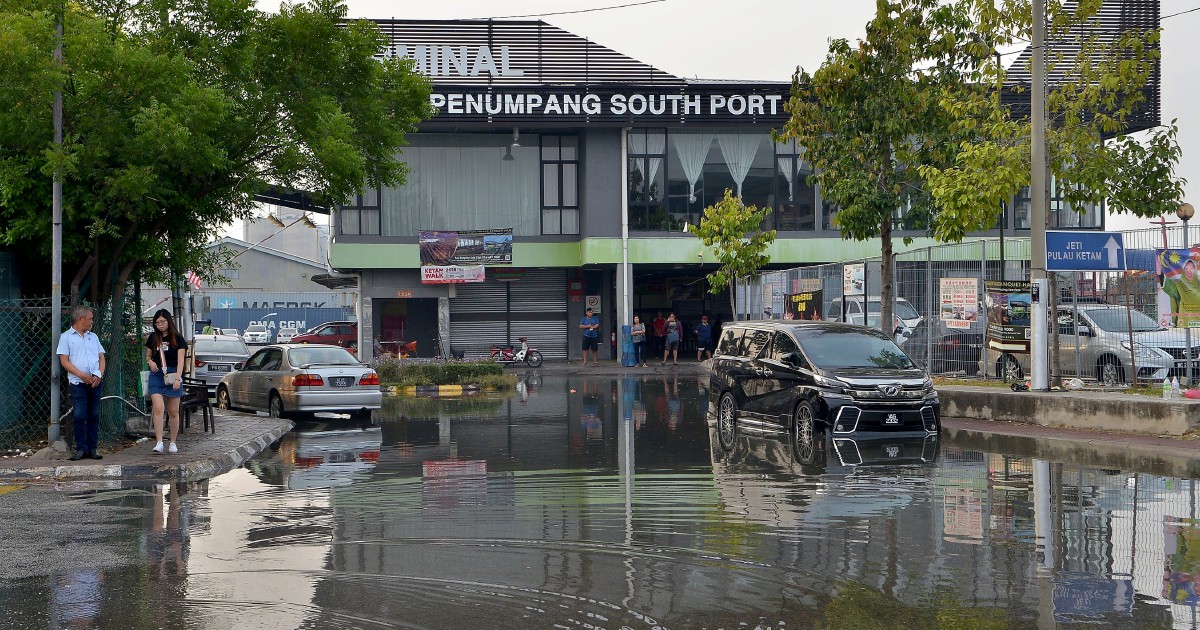 High Tide Phenomenon In Selangor Under Control