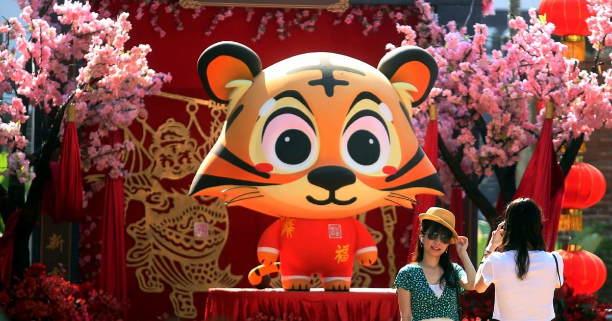 'String of 2s' adds on to auspicious meaning behind second day of CNY ...