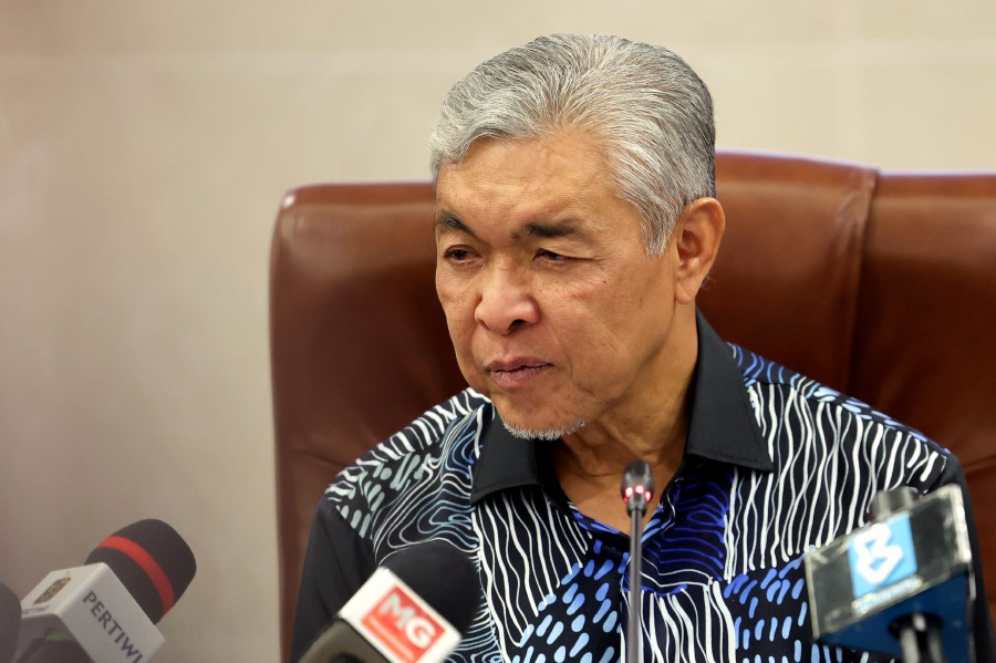 Zahid: No such instruction to bar Kedah MB from federal govt functions ...