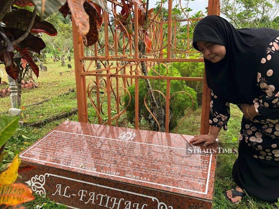 Remembering that fateful day, Siti Zauyah said her husband perished in the firefighting at Bakara Market while assisting the US military. -NSTP/NOORAZURA ABDUL RAHMAN