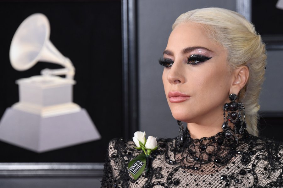 Grammys 2018 red carpet: Lady Gaga among stars wearing white roses for  Time's Up, #MeToo movements - CBS News