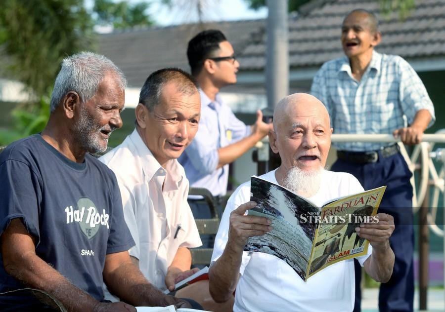 The number of older adults suffering from dementia, an incurable chronic degenerative condition, in Malaysia is expected to nearly triple over the next 30 years. - NSTP File Pic.