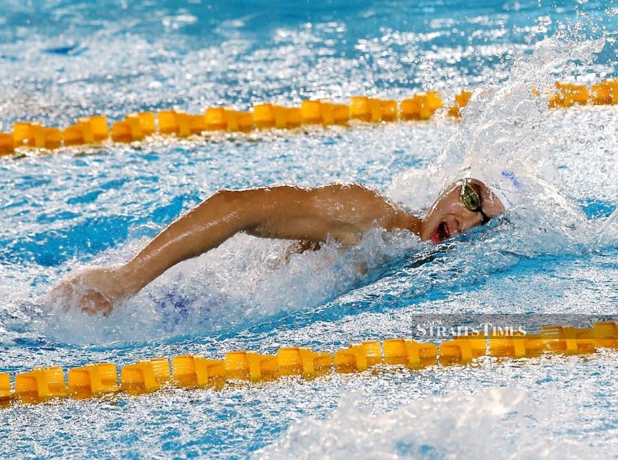 Hoe Yean clocked three minutes and 49.14 seconds to place third in his heat but it was only good enough for 21st overall from the 56 swimmers in the event at the Aspire Dome sports centre. NSTP FILE PIC