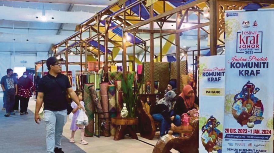 The Johor Craft Festival 2023 is being held at Padang Akasia in Angsana Johor Baru Mall until Jan 1.
