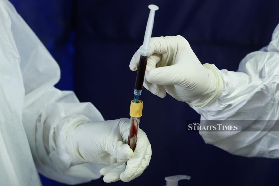 Chemistry Department says blood sample of a 2-year-old victim who died in the food poisoning tragedy in Gombak, is currently being analysed. - NSTP file pic
