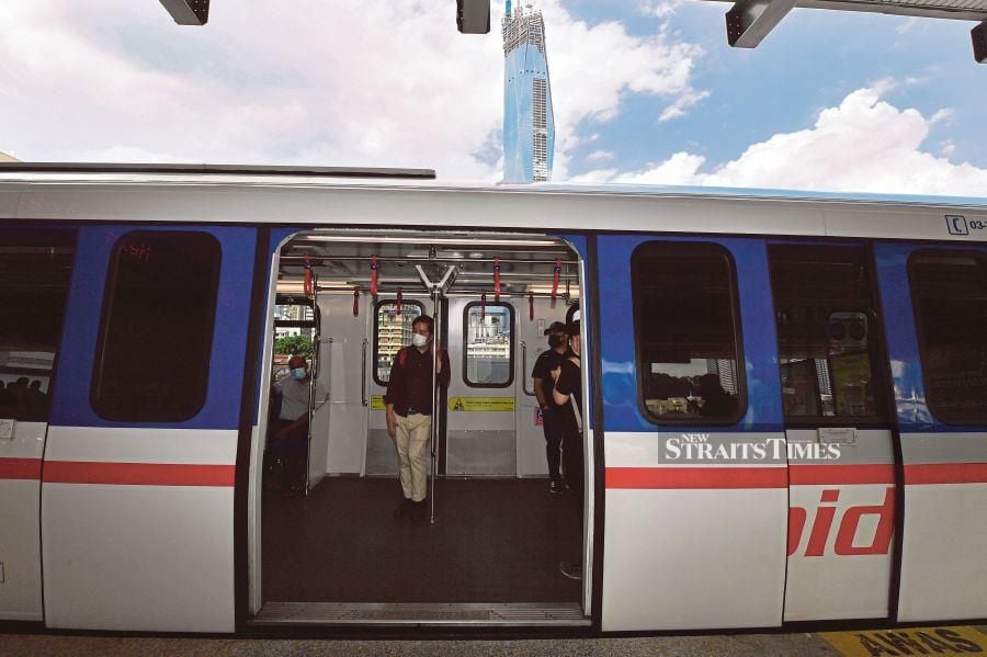 Kelana Jaya LRT line expected to achieve 3-min frequency by month-end ...