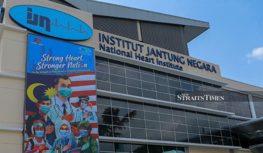 National Heart Institute (IJN) has introduced a revolutionary procedure that utilises the latest-generation device for transcatheter aortic valve implantation (TAVI) called Navitor, developed by Abbott. - NSTP file pic
