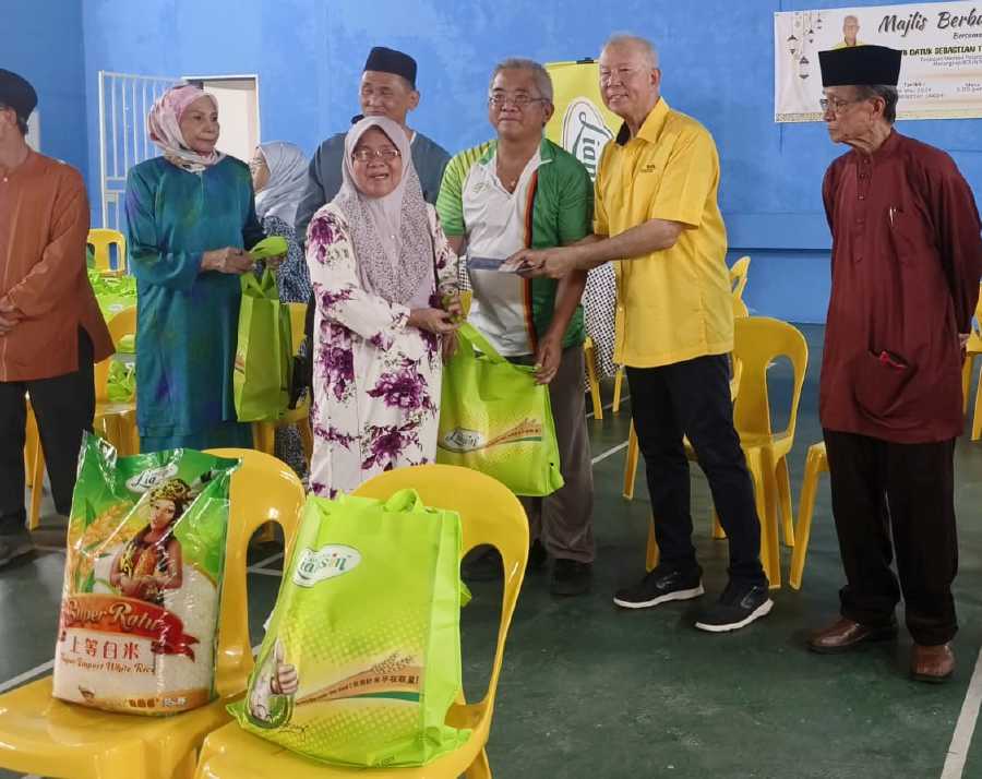Sarawak Deputy Minister of Tourism, Creative Industry and Performing Arts Datuk Sebastian Ting Chew Yew has expressed full support for the Sarawak government's initiative to cover the health examination costs for citizens aged 60 and above. - File pic credit (UKAS)