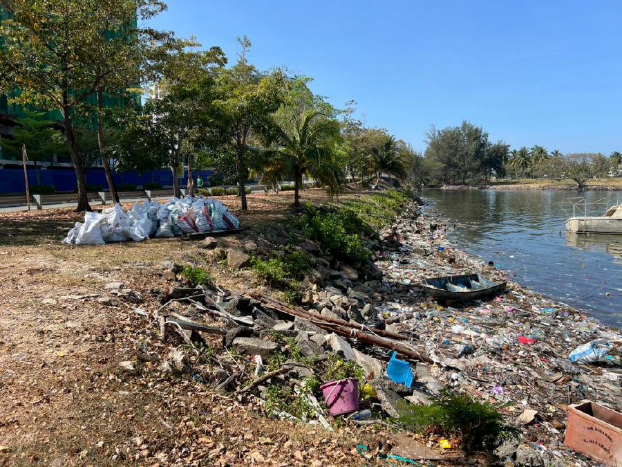 A recent surge in marine debris, particularly in the waterfront areas of Kota Kinabalu, prompted the Kota Kinabalu City Hall to undertake immediate cleanup operations. - File pic credit (Dewan Bandaraya Kota Kinabalu Facebook)