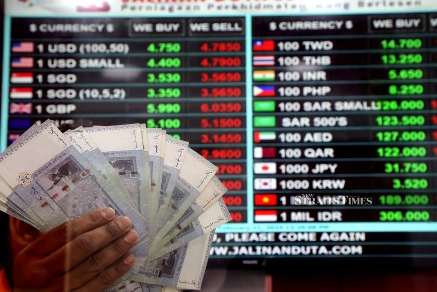 The ringgit experienced a 26-year historical low mark against the US dollar since the Asian financial crisis in the late 1990s.-NSTP/NUR IQBAL SYAKIR