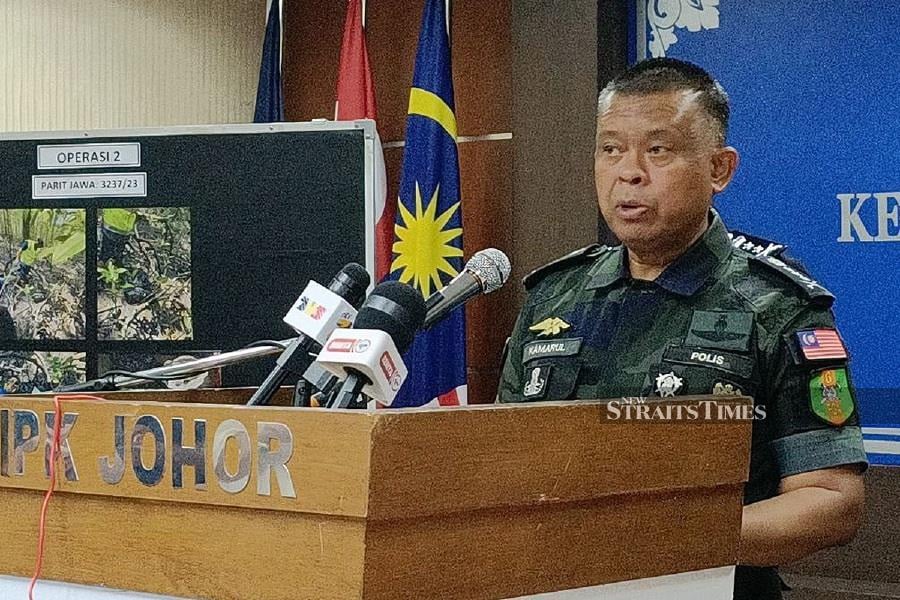 State police chief, Datuk Kamarul Zaman Mamat, said the hostesses aged between 22 and 45-years-old are from Thailand, Vietnam and Laos. - NSTP file pic