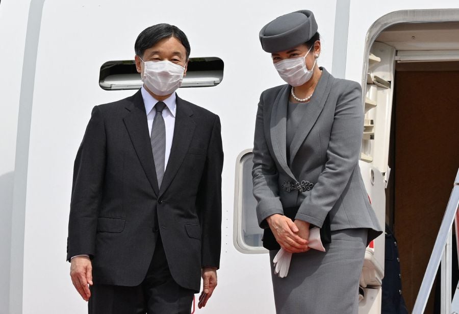 Japanese Emperor Naruhito (L) and Empress Masako is now on Instagram. - AFP PIC