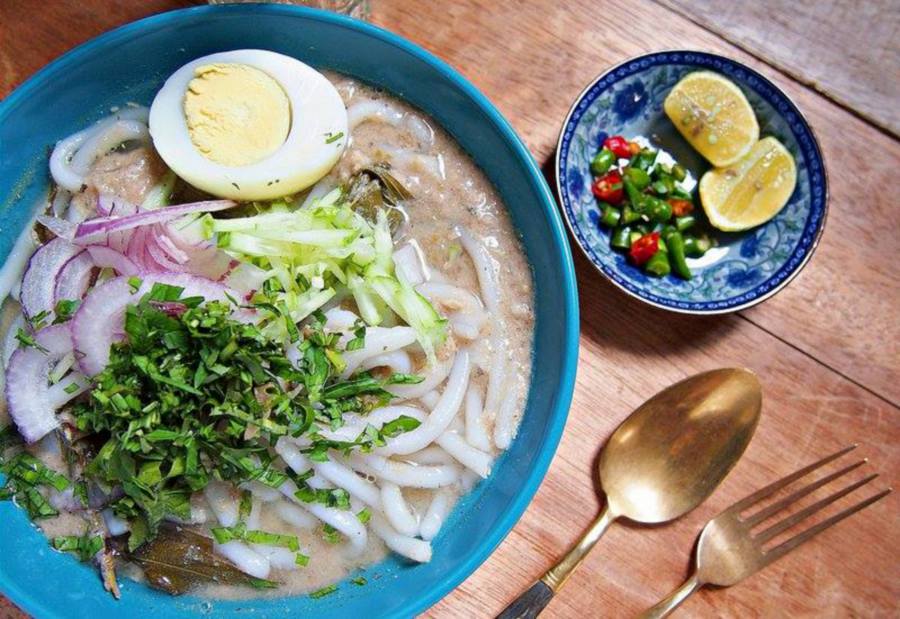 This northern delight offers a unique twist on the traditional Malaysian laksa.