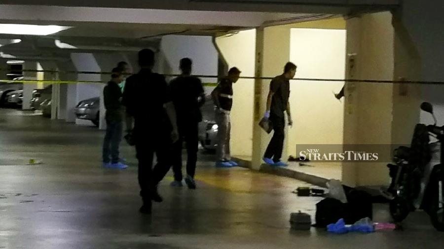 A senior citizen died after he was stabbed at least 27 times all over his body at the parking lot of his apartment in Jalan Perak here today.- NSTP/Zuhainy Zulkiffli.