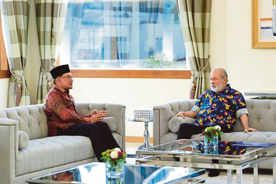 A file pic showing Datuk Seri Anwar Ibrahim in an audience with Sultan of Johor Sultan Ibrahim Sultan Iskandar at Istana Bukit Pelangi in Johor. - Pic credit Johor Royal Press Office 