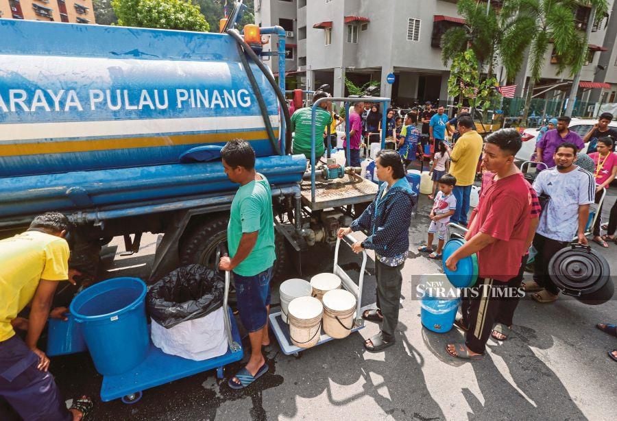 PBAPP chief executive officer K. Pathmanathan say Penang needs to urgently tap a second major water resource to meet its water needs. - NSTP file pic