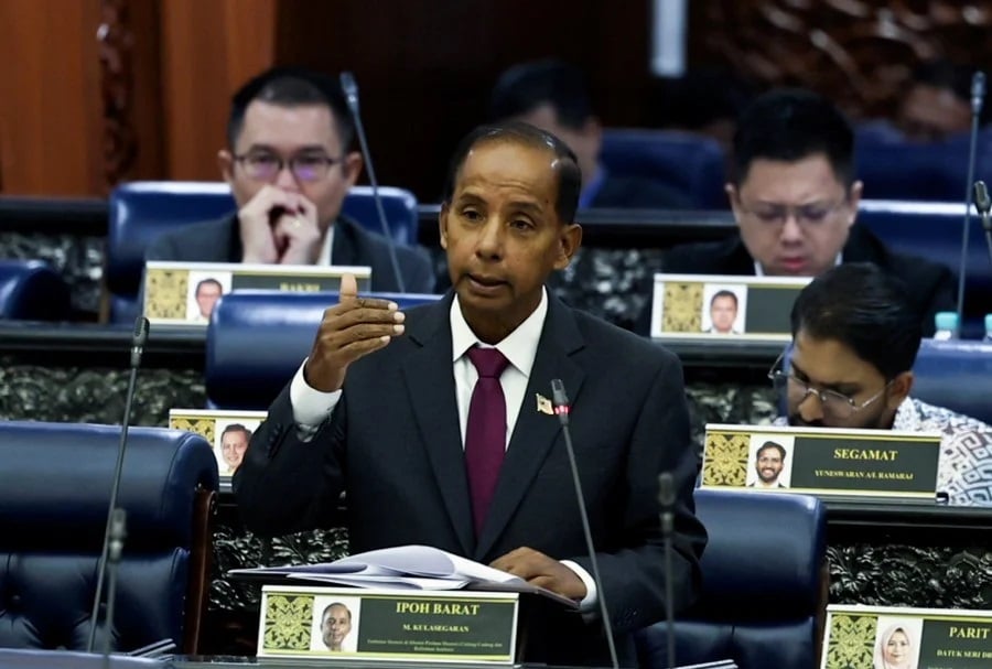Yesterday, Deputy Minister in the Prime Minister's Department (Law and Institutional Reform) M. Kulasegaran said the government is committed to establishing Ombudsman Malaysia. Bernama Pic 
