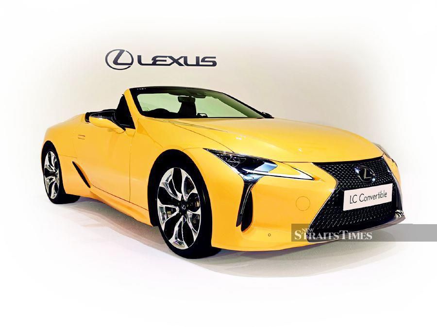 Inspired by the LF-LC concept car, going convertible re-images the LC 500 entirely.