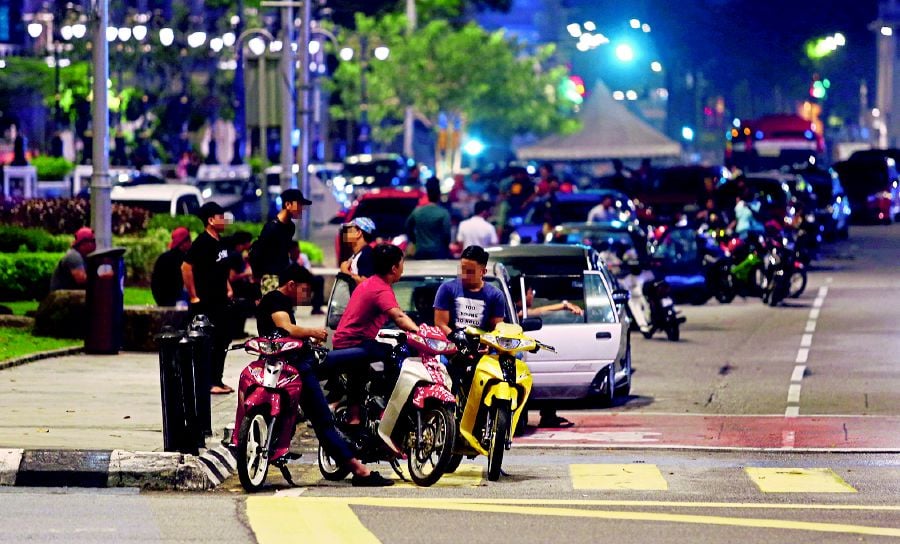 Exclusive Police Mull Noise Pollution Law To Tackle Mat Rempit