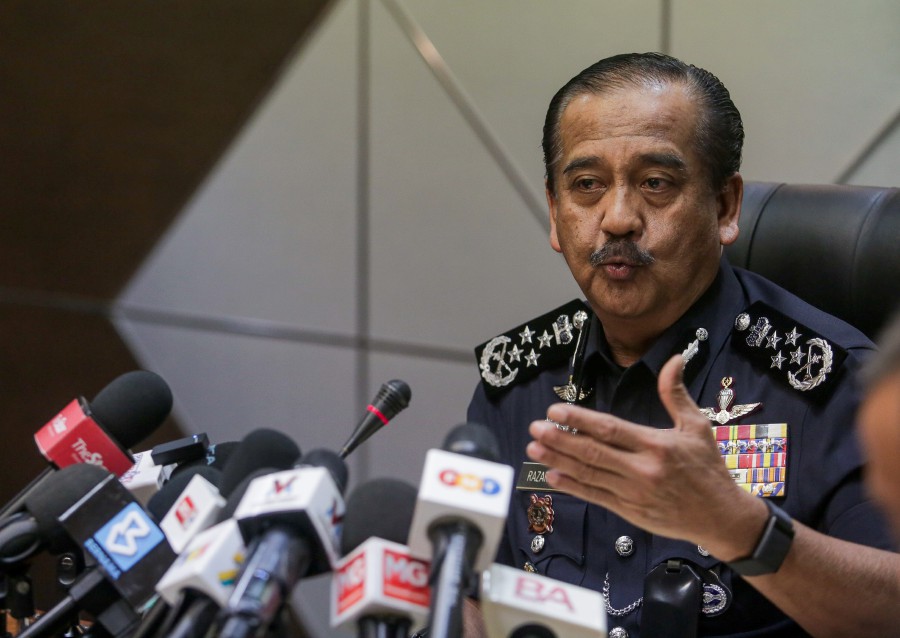 nspector General of Police, Tan Sri Razarudin Husain said that arrest will be made discreetly before the information is revealed to the public through media. NSTP/HAZREEN MOHAMAD