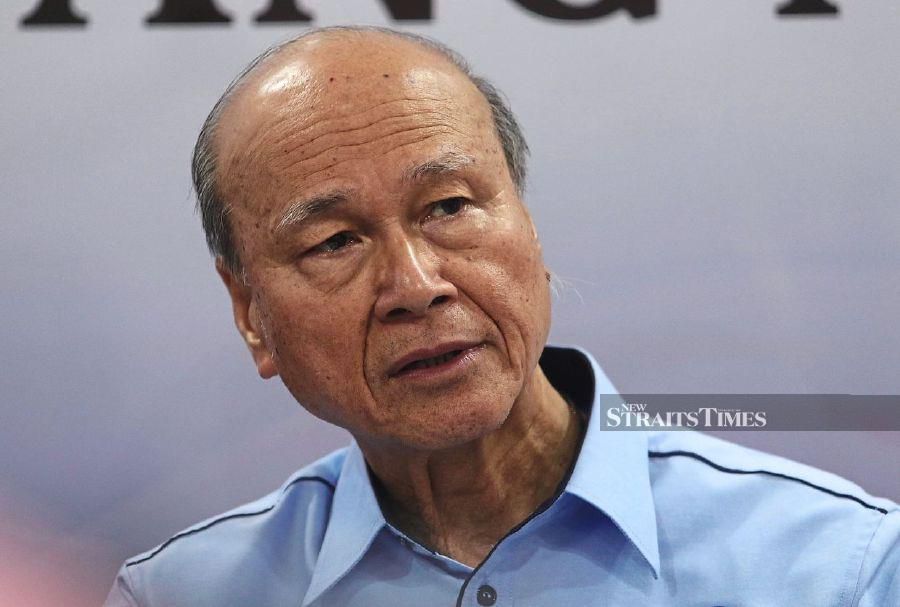Alliance for Safe Community chairman Tan Sri Lee Lam Thye urged for the proposed National Centre of Excellence for Mental Health to be set up as soon as possible to help strengthen existing mental health programmes. - NSTP file pic