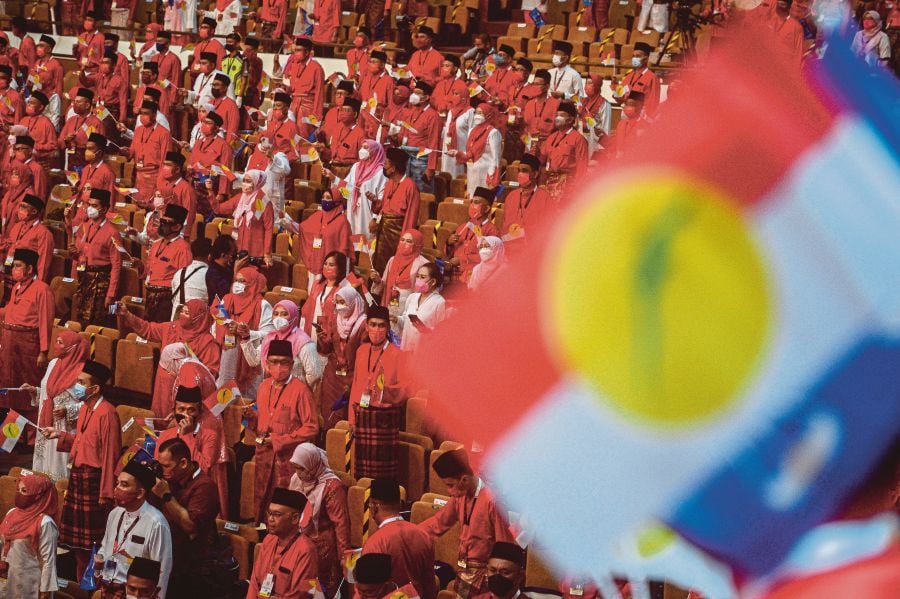 All candidates in the Umno election are reminded to adhere to the party’s election code of ethics in the effort to improve the party’s image. - BERNAMA Pic