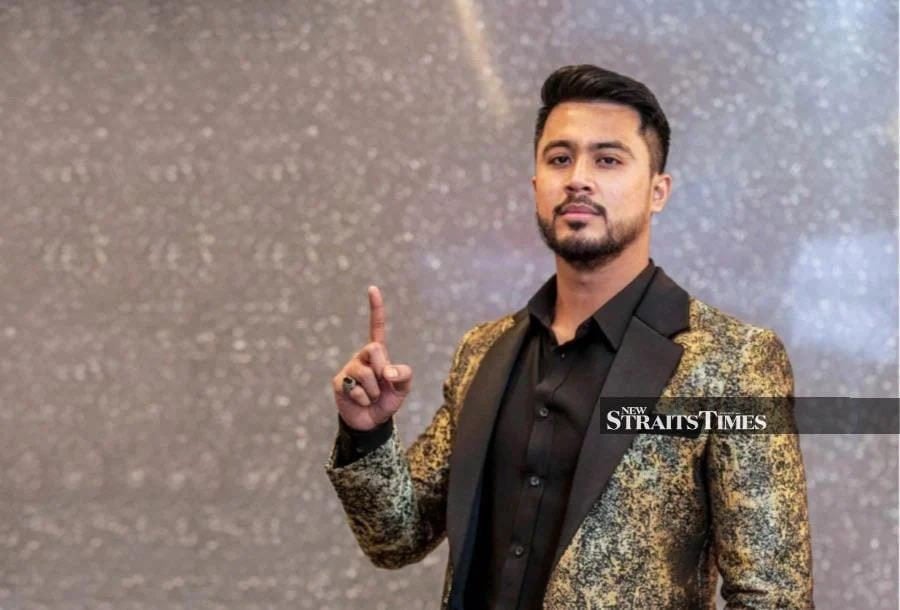 Aliff Aziz is prepared to grant custody of his children to Bella Astillah (NSTP File Pic)