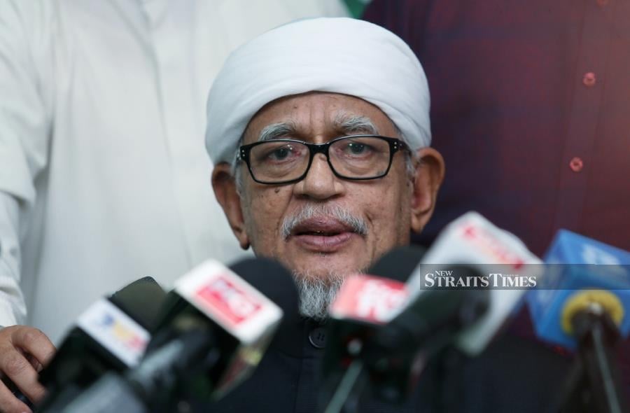 Pas president Datuk Seri Abdul Hadi Awang is leaving it to Prime Minister Tan Sri Muhyiddin Yassin to decide on whether he is given a Cabinet position. -NSTP/ROHANIS SHUKRI