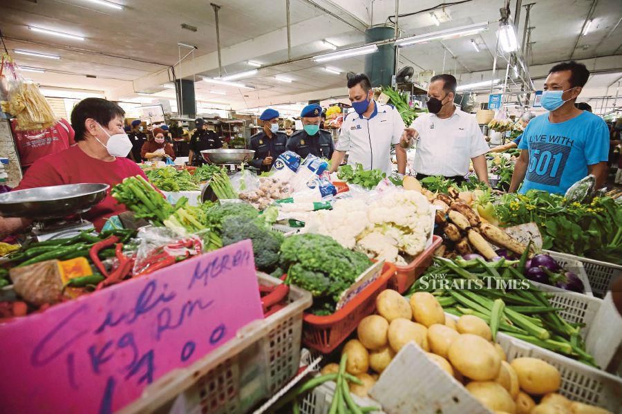 Ample supply of daily essentials in Penang throughout Raya [NSTTV ...