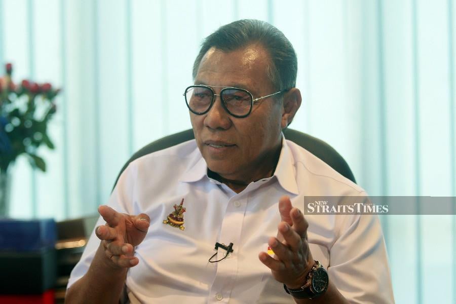 Selat Klang assemblyman Datuk Abdul Rashid Asari has warned Bersatu, the party from which he has been sacked, that they could face losses if by-elections are triggered by its sacking of six members of parliament and himself. NSTP/FAIZ ANUAR