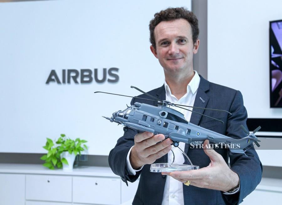 SUBANG 30 APRIL 2024. Airbus Helicopters Malaysia Managing Director, Axel de Pascal during media briefing at Airbus Helicopters Malaysia Sdn Bhd, Subang. STR/ AZIAH AZMEE