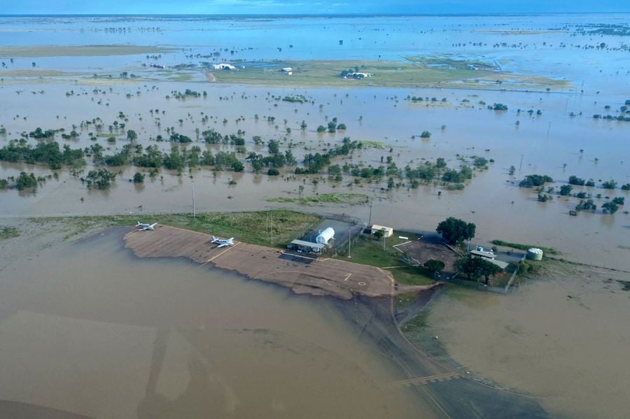 Record-breaking Queensland flood peak predicted for Sunday: forecaster ...