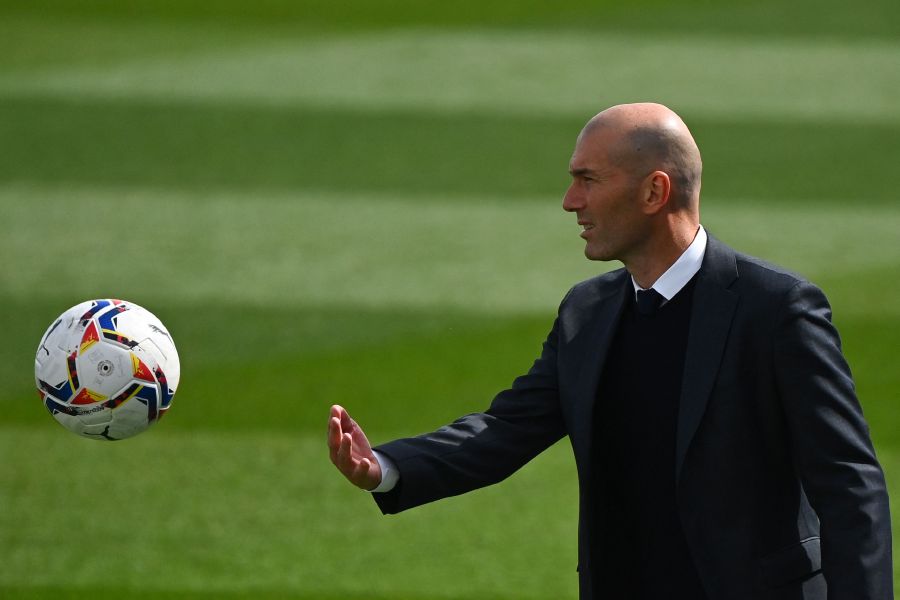 We want the best in La Liga: Real Madrid coach Zinedine Zidane hopes Lionel  Messi stays