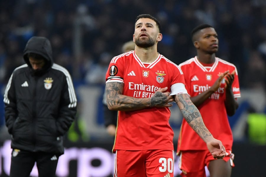 Benfica's Argentinian defender #30 Nicolas Otamendi reacts after his team lost in the UEFA Europa League quarter final second leg football match between Olympique de Marseille (OM) and SL Benfica at the Stade Velodrome in Marseille on April 18, 2024. - AFP pic
