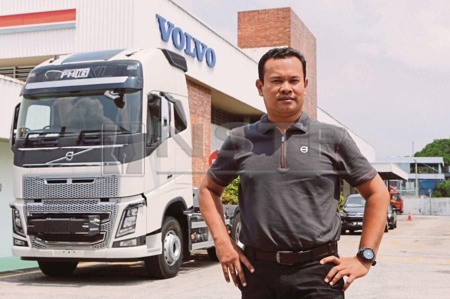 Driving The Volvo Fm440