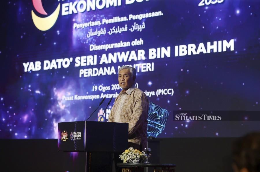 PThe Bumiputera Economic Transformation Plan 2035 (PuTERA35) should focus not just on implementation but also effectiveness, said Deputy Prime Minister Datuk Seri Dr Ahmad Zahid Hamidi. NSTP/MOHD FADLI HAMZAH