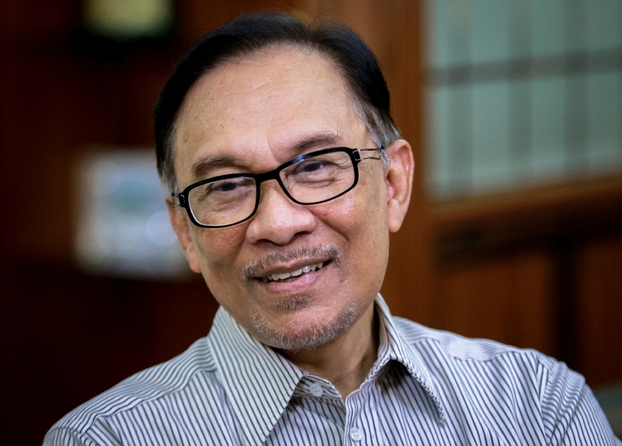 Anwar Ibrahim : ANWAR IBRAHIM: SAYA MEMAAFKAN NAJIB RAZAK DAN MAHATHIR