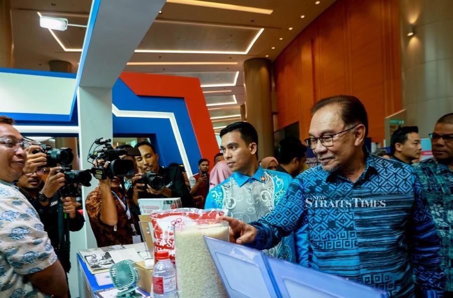 Prime Minister Datuk Seri Anwar Ibrahim, who took some time out to visit the booths at the Bumiputera Economic Congress in Putrajaya, says he hopes the congress will trigger a shift towards strengthening and reforming the Bumiputera economic development agenda. NSTP/ASYRAF HAMZAH